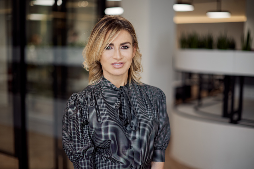 b_210525_123556 (1).jpg